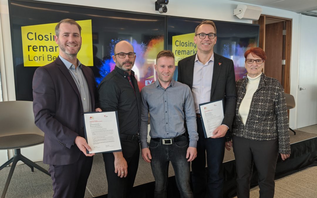 The CGLCC Signs an MOU with the Canada-Florida Chamber of Commerce