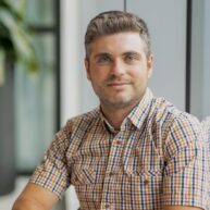 Photo of Chris Mariano (he/him, il)